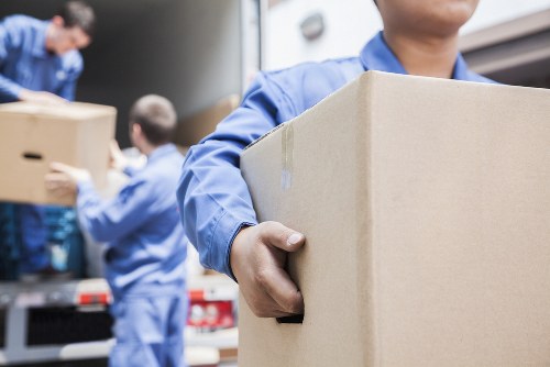 Tips for a smooth move with Man and Van in Finchley